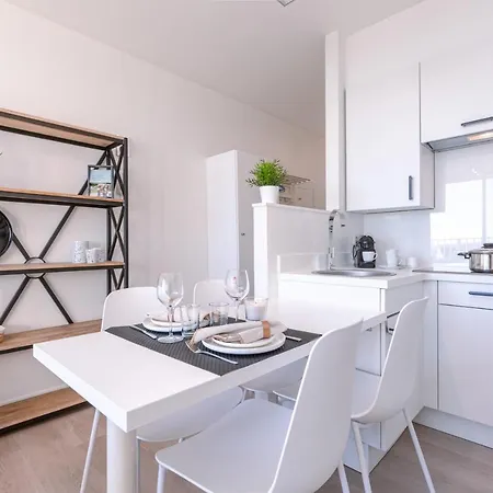 Oxygen At The Sea A Superb And Modern Flat Situated At A Stone's Throw From The With A Breathtaking Open View Lejlighed *
