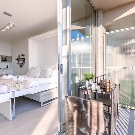 Lejlighed Oxygen At The Sea A Superb And Modern Flat Situated At A Stone's Throw From The With A Breathtaking Open View *